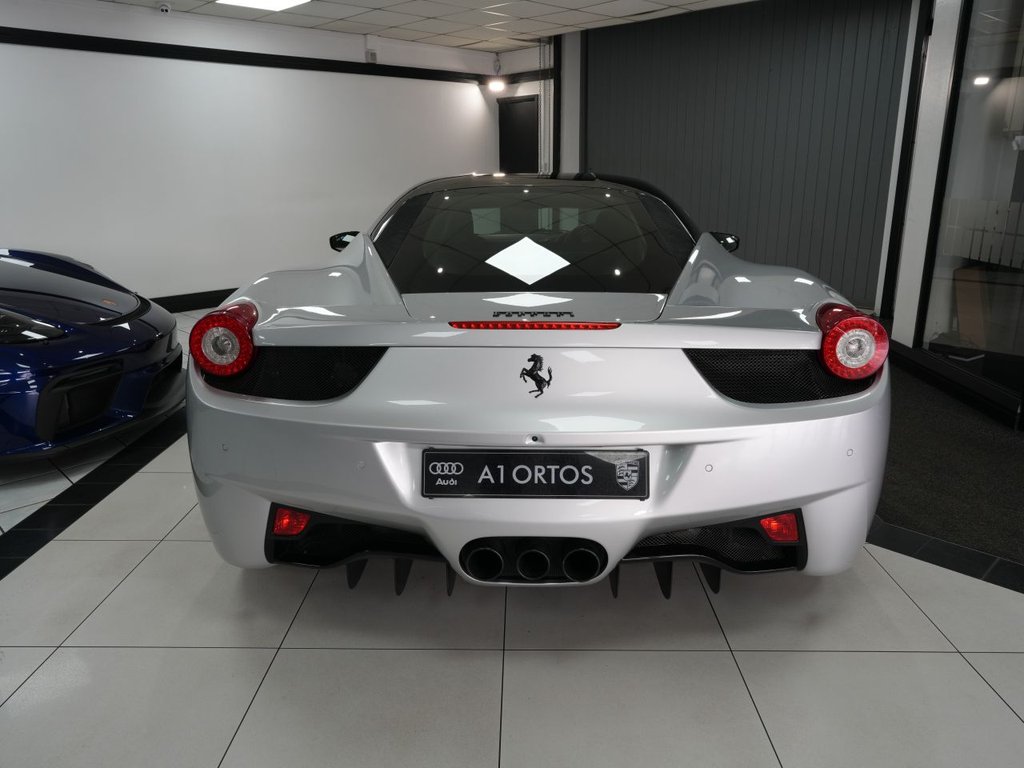 Used Ferrari 458 2011 for sale - 78030481: Photo 8
