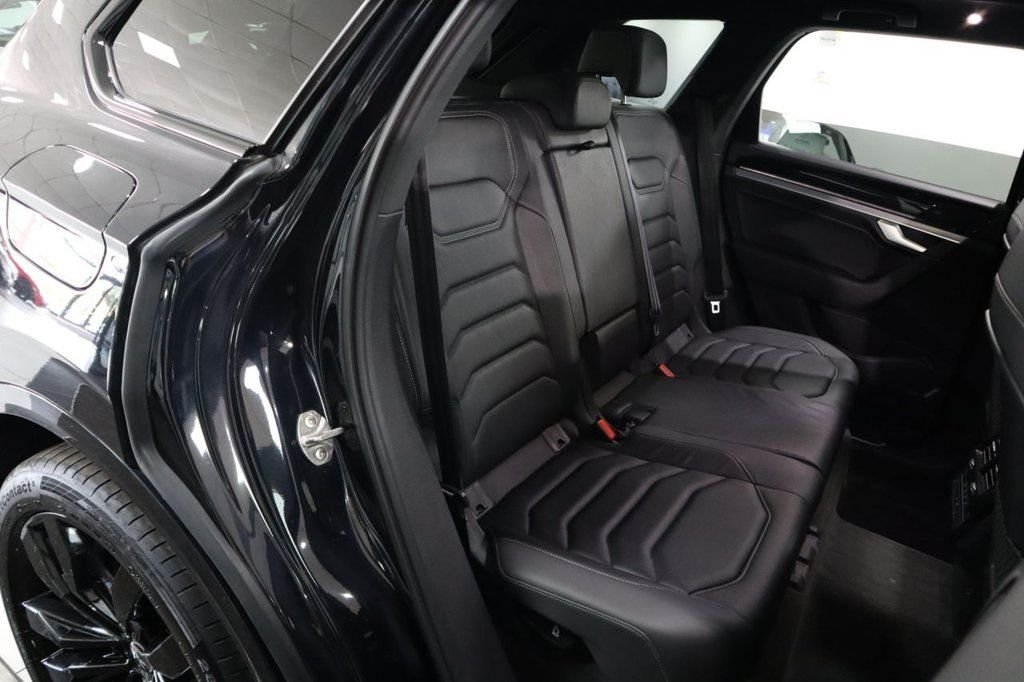 Used Volkswagen Touareg 2022 for sale - 77850154: Photo 21