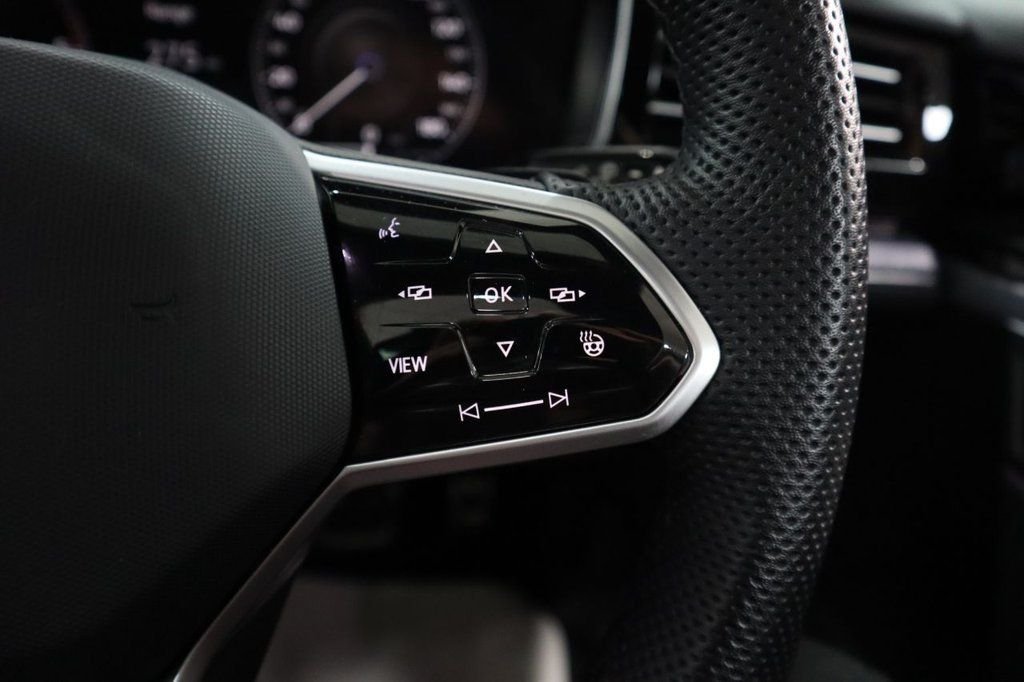 Used Volkswagen Touareg 2022 for sale - 77850154: Photo 31