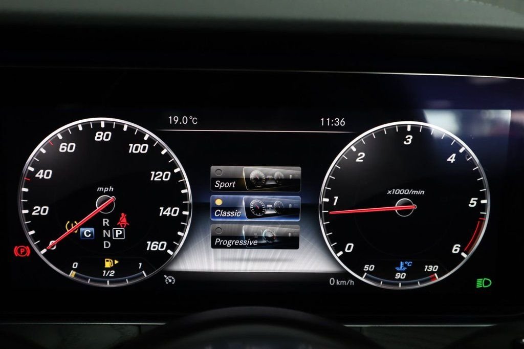 Used Mercedes-Benz E Class 2017 for sale - 77121959: Photo 11