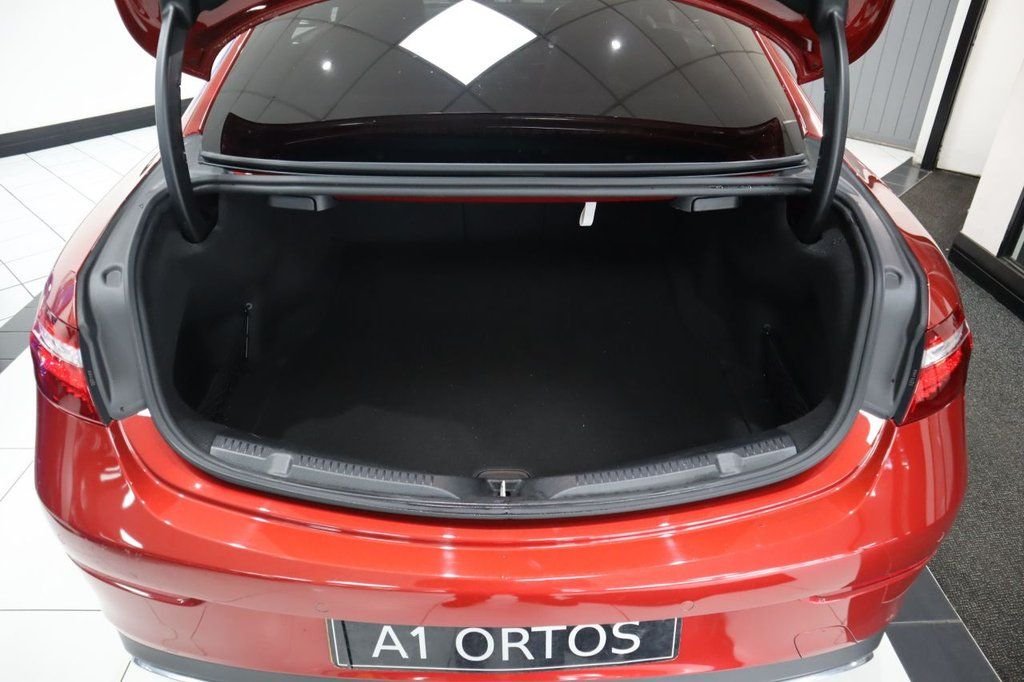 Used Mercedes-Benz E Class 2017 for sale - 77121959: Photo 5