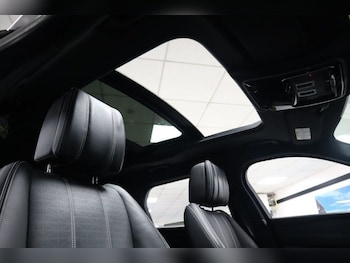 Used Land Rover Range Rover Velar 2018 for sale - 75502993: Photo