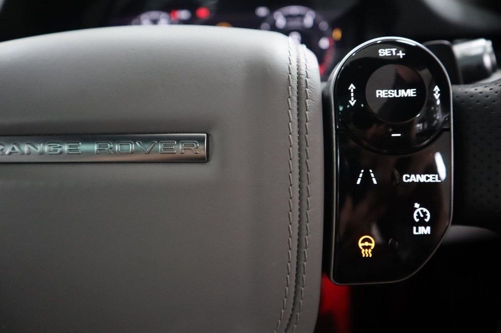 Used Land Rover Range Rover Evoque 2019 for sale - 76635482: Photo 37