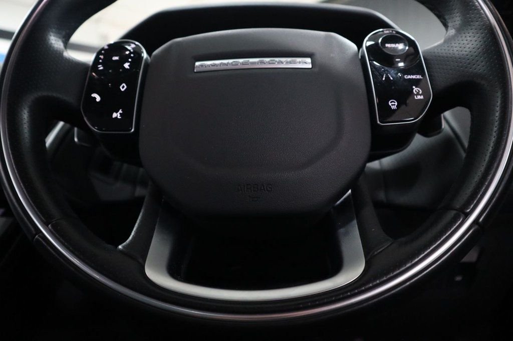 Used Land Rover Range Rover Velar 2019 for sale - 76635481: Photo 37