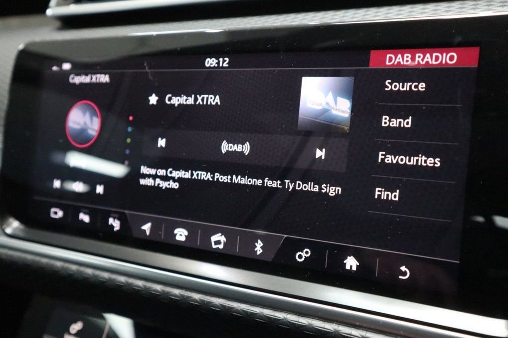 Used Land Rover Range Rover Velar 2019 for sale - 76635481: Photo 45