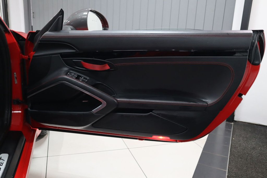 Used Porsche 911 2018 for sale - 76655449: Photo 19