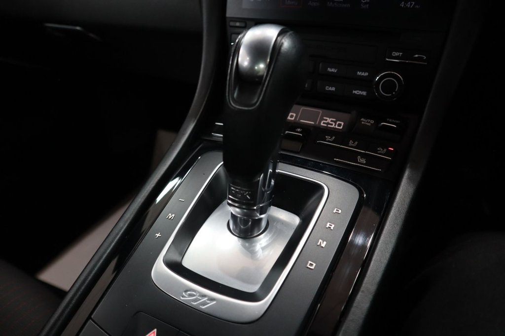 Used Porsche 911 2018 for sale - 76655449: Photo 28