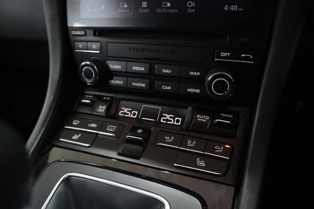 Used Porsche 911 2018 for sale - 76655449: Photo 30