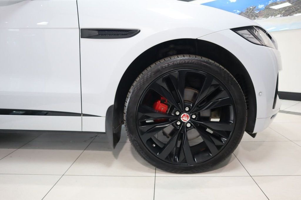 Used Jaguar F-Pace 2019 for sale - 76396137: Photo 13