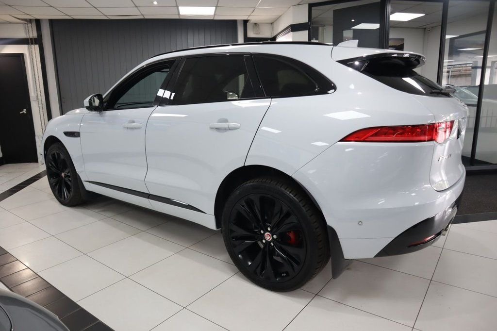 Used Jaguar F-Pace 2019 for sale - 76396137: Photo 8