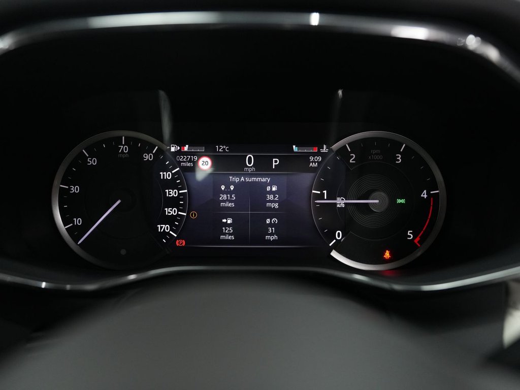 Used Jaguar XF 2023 for sale - 77976534: Photo 27