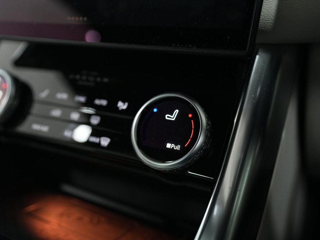 Used Jaguar XF 2023 for sale - 77976534: Photo 31