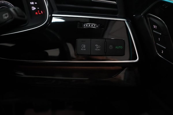 Used Audi Q7 2021 for sale - 75020752: Photo 46