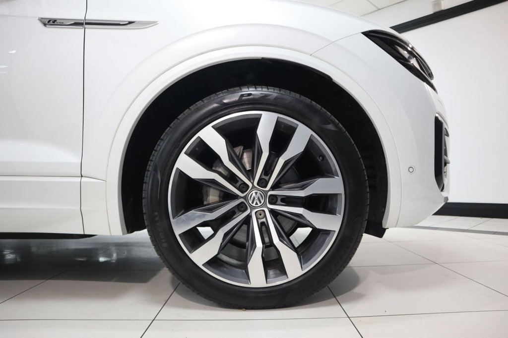 Used Volkswagen Touareg 2020 for sale - 76867846: Photo 13