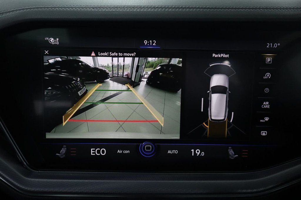 Used Volkswagen Touareg 2020 for sale - 76867846: Photo 30