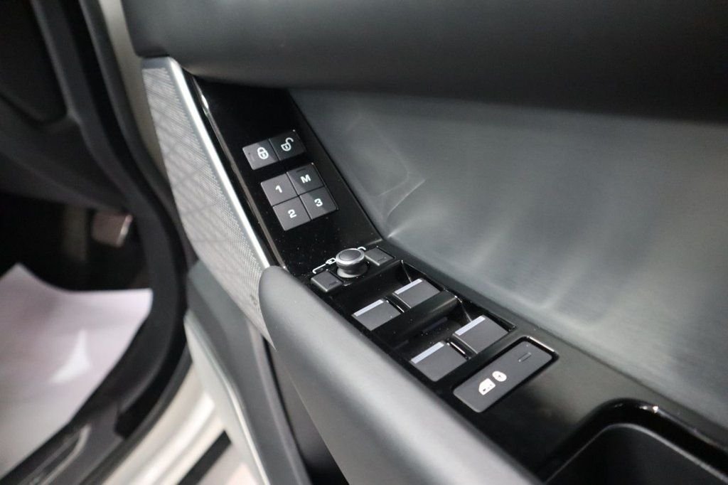 Used Land Rover Range Rover Velar 2019 for sale - 77280788: Photo 12