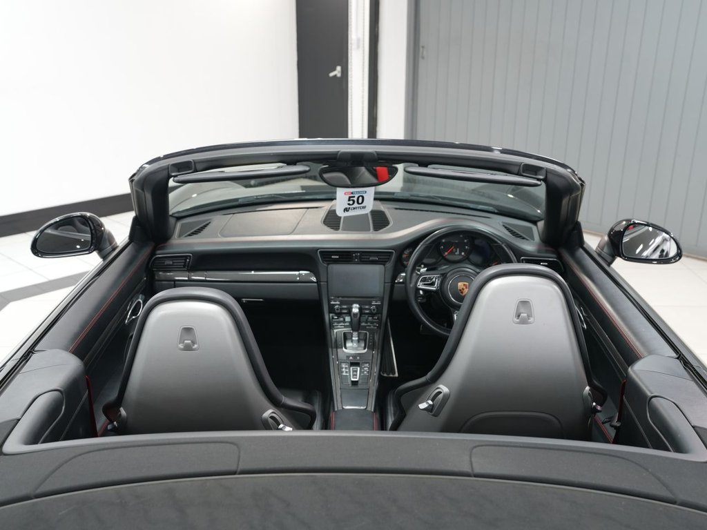 Used Porsche 911 2016 for sale - 78096281: Photo 10