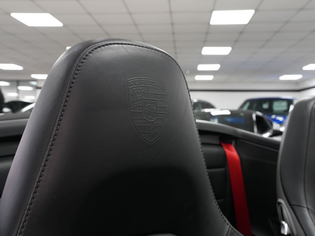 Used Porsche 911 2016 for sale - 78096281: Photo 19