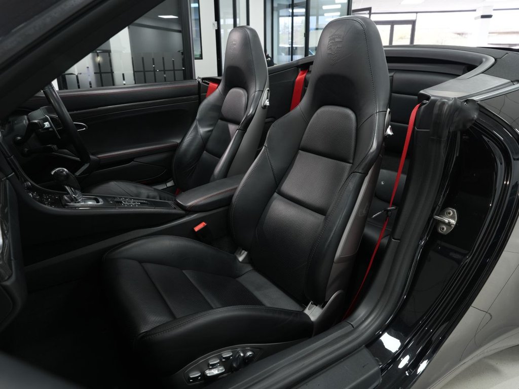 Used Porsche 911 2016 for sale - 78096281: Photo 21