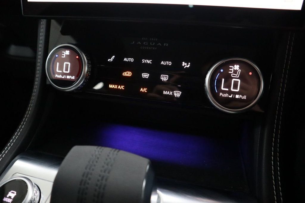 Used Jaguar F-Pace 2021 for sale - 76900616: Photo 27