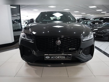 Used Jaguar F-Pace 2021 for sale - 76900616: Photo