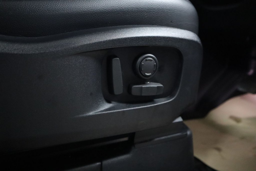 Used Land Rover Defender 2022 for sale - 77328406: Photo 29