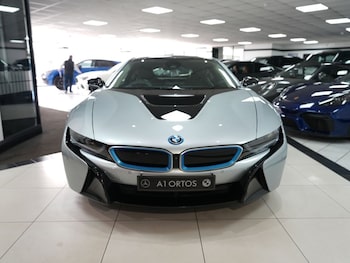 Used BMW i8 2016 for sale - 77971526: Photo