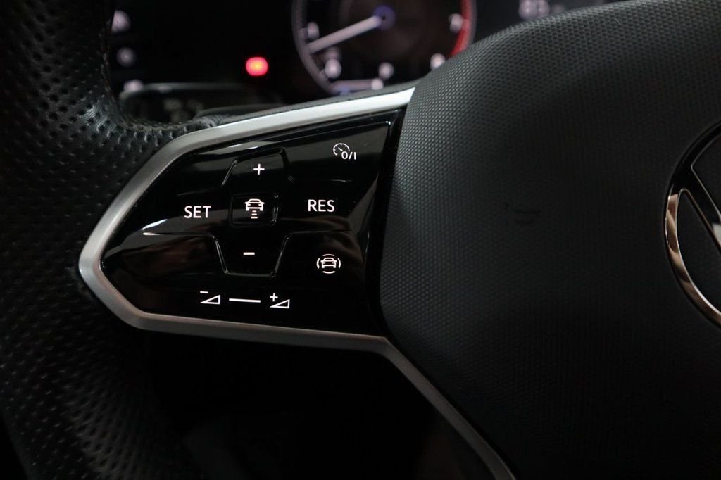 Used Volkswagen Touareg 2020 for sale - 77139536: Photo 30