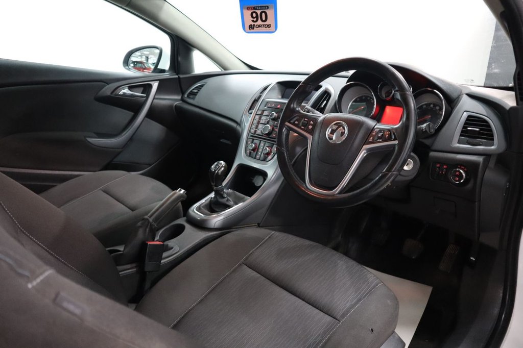 Used Vauxhall Astra GTC 2015 for sale - 76934717: Photo 13