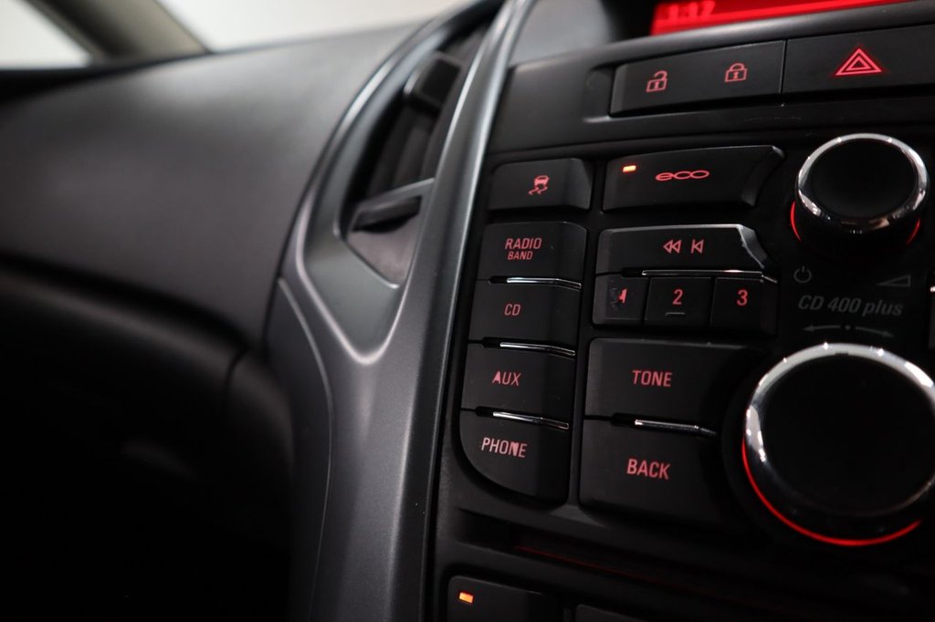 Used Vauxhall Astra GTC 2015 for sale - 76934717: Photo 26