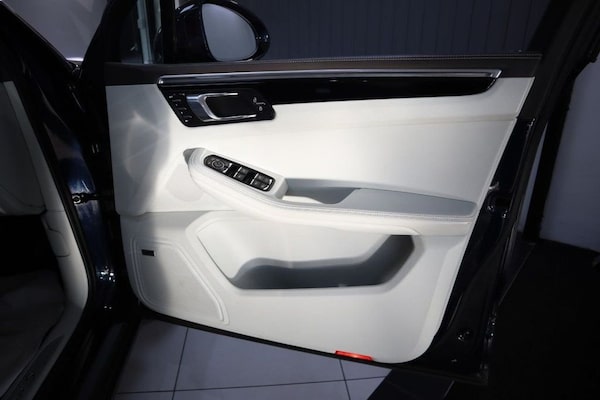 Used Porsche Macan 2020 for sale - 75068239: Photo 13