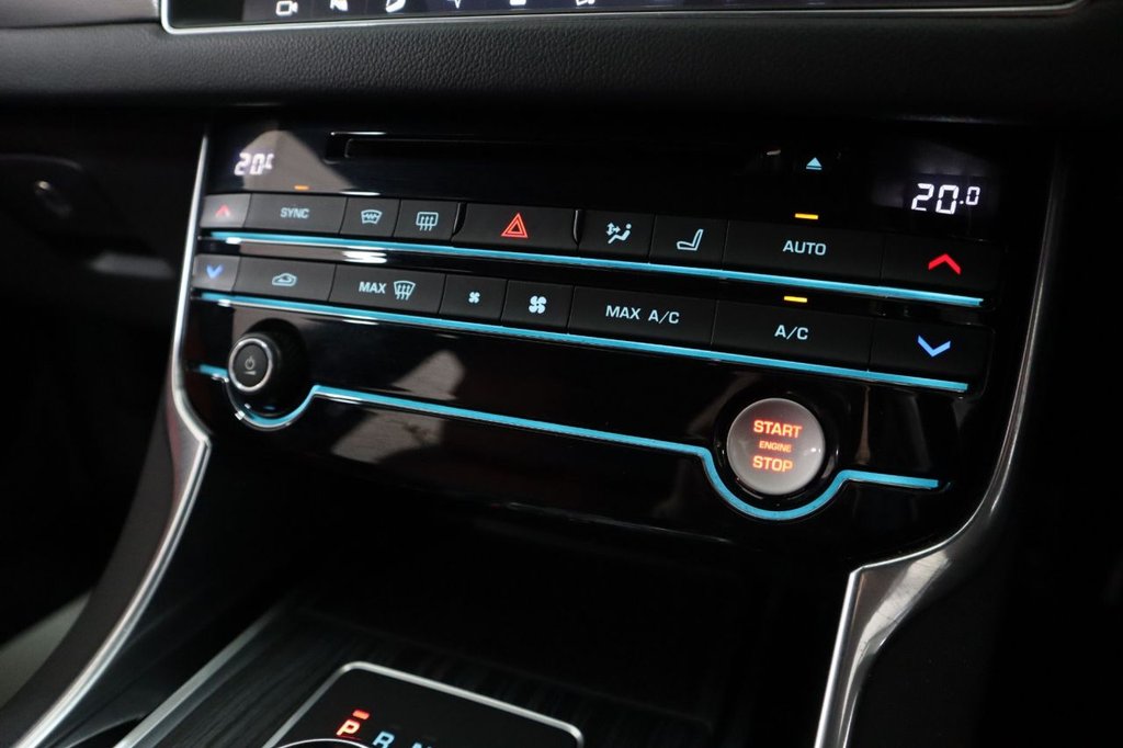 Used Jaguar XF 2017 for sale - 75911148: Photo 33