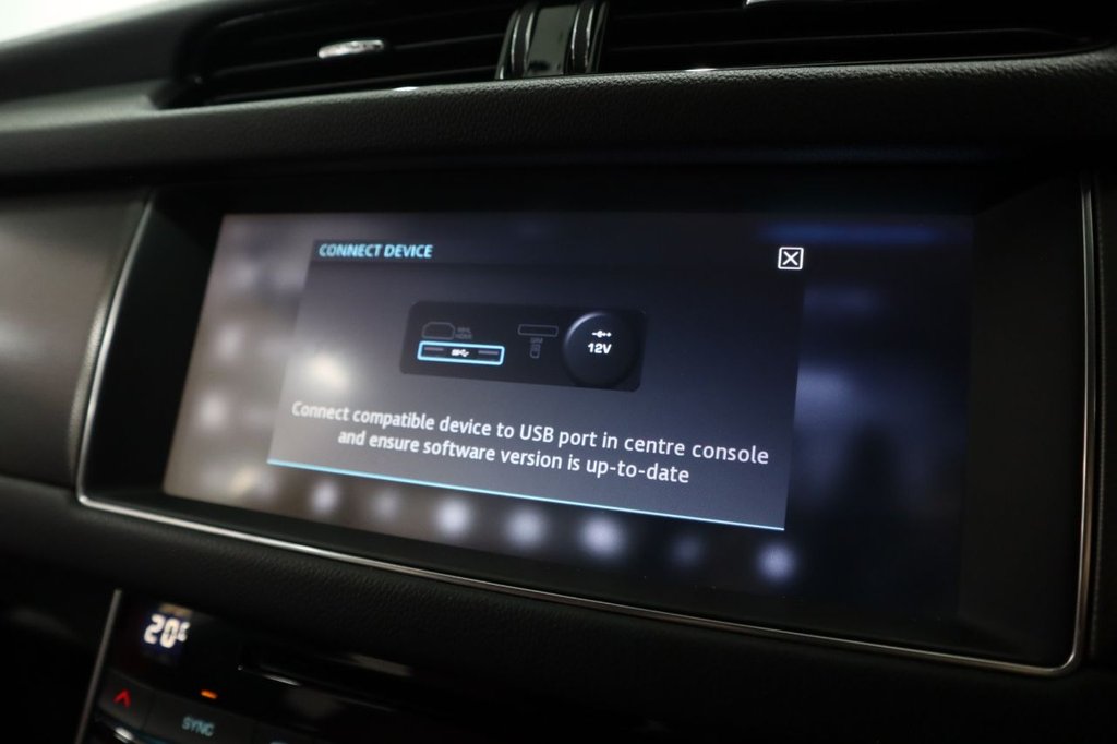 Used Jaguar XF 2017 for sale - 75911148: Photo 42