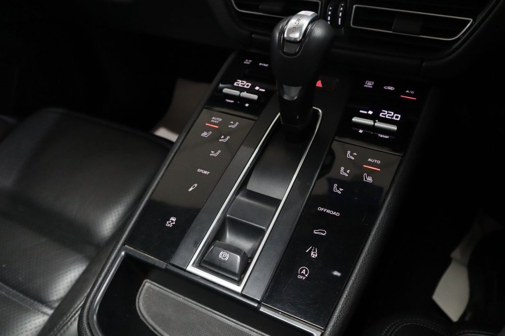 Used Porsche Macan 2022 for sale - 75929557: Photo 34