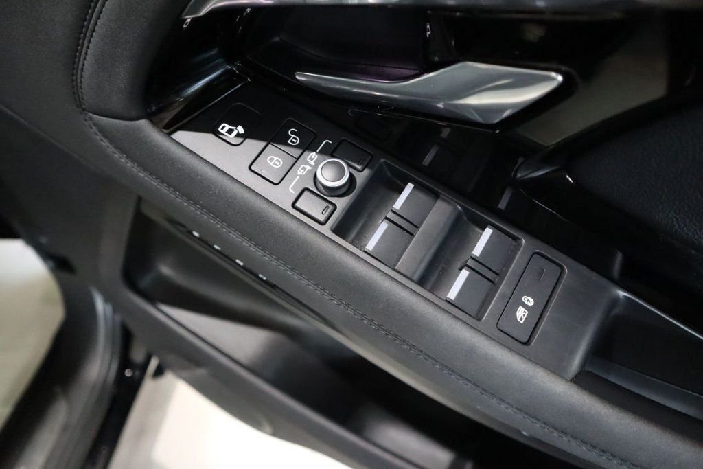 Used Land Rover Range Rover Evoque 2022 for sale - 77995361: Photo 10