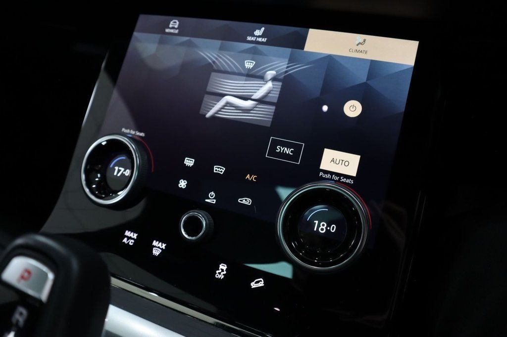 Used Land Rover Range Rover Evoque 2022 for sale - 77995361: Photo 31