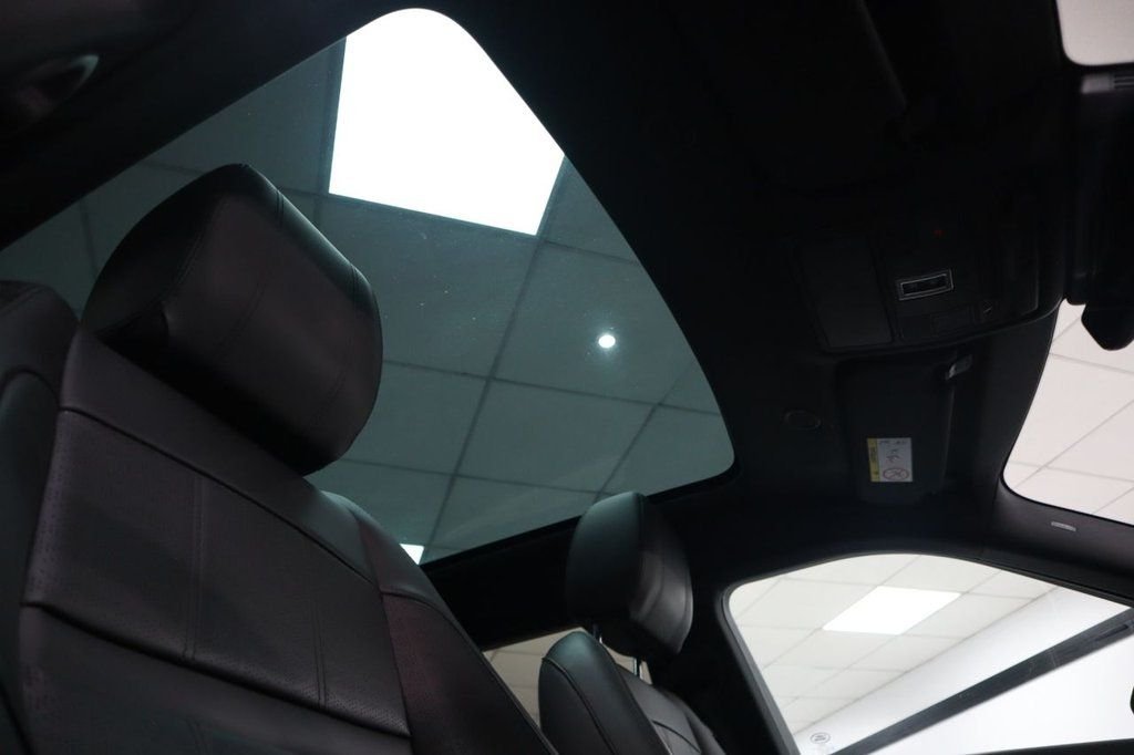 Used Land Rover Range Rover Evoque 2022 for sale - 77995361: Photo 4