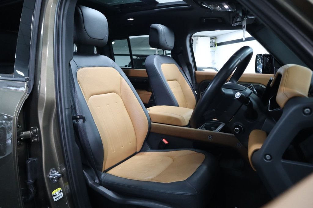 Used Land Rover Defender 2023 for sale - 77328282: Photo 18