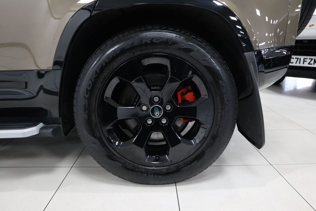 Used Land Rover Defender 2023 for sale - 77328282: Photo 23