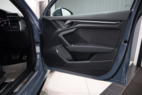 Used Audi RS3 2022 for sale - 76106091: Photo 13