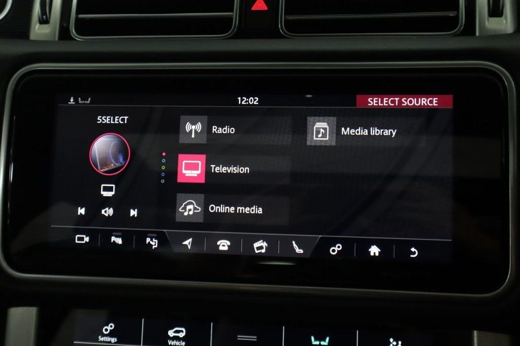 Used Land Rover Range Rover 2018 for sale - 77408120: Photo 26