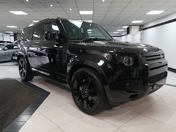 Used Land Rover Defender 2024 for sale - 77885038: Photo