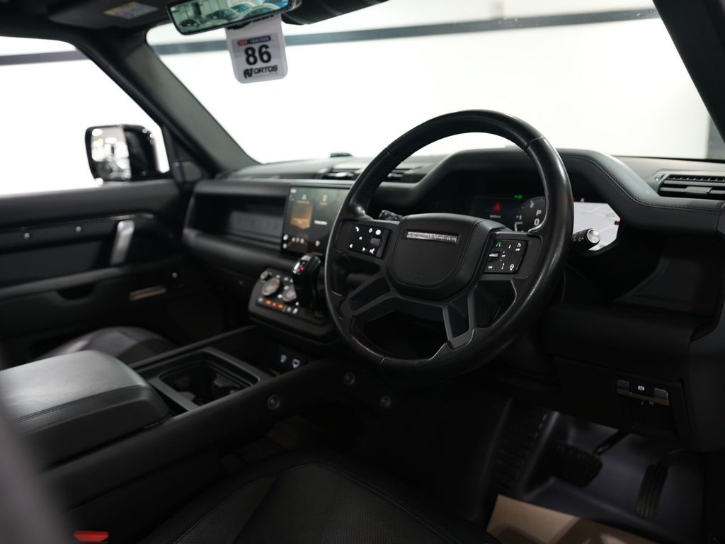 Used Land Rover Defender 2024 for sale - 77885038: Photo 24