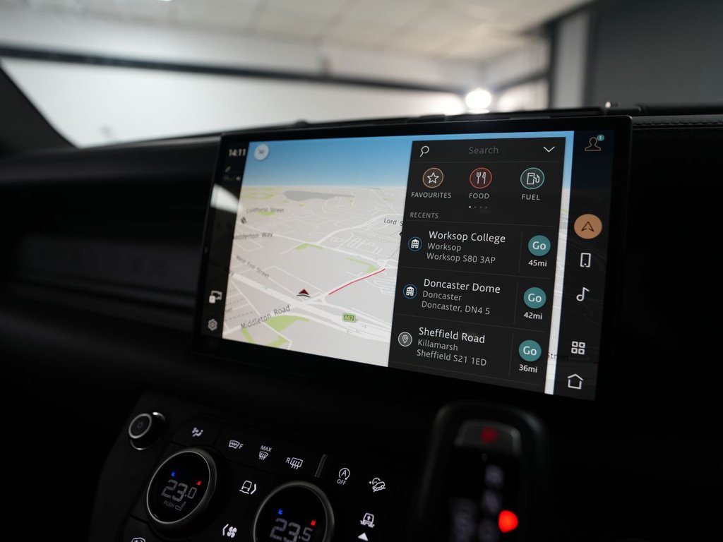 Used Land Rover Defender 2024 for sale - 77885038: Photo 34