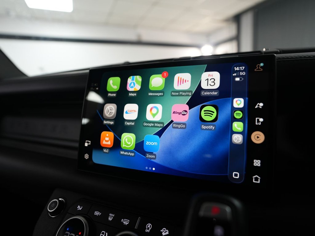 Used Land Rover Defender 2024 for sale - 77885038: Photo 35