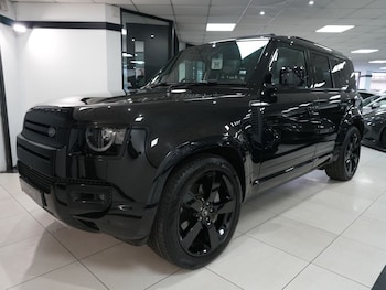 Used Land Rover Defender 2024 for sale - 77885038: Photo