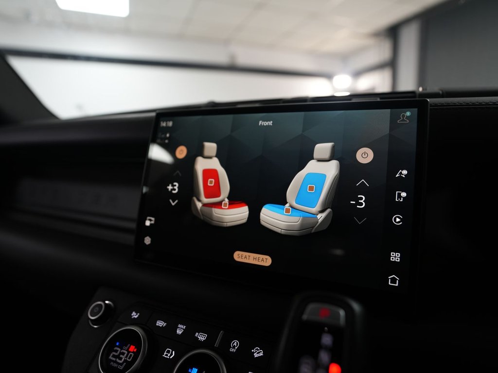 Used Land Rover Defender 2024 for sale - 77885038: Photo 42