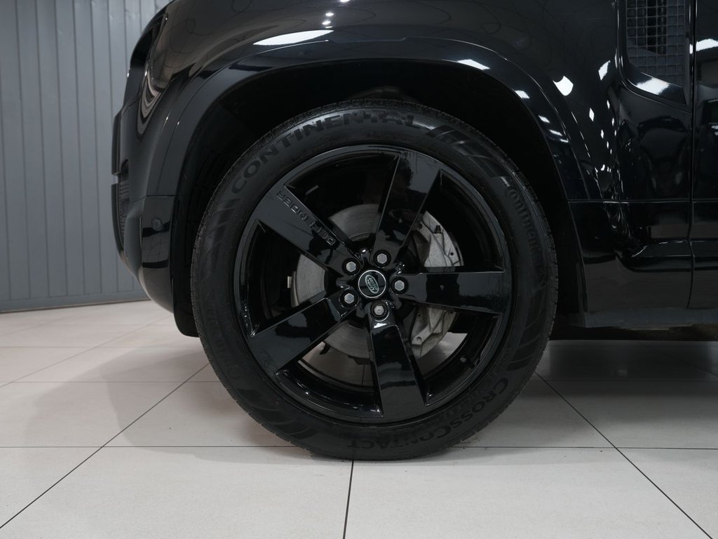 Used Land Rover Defender 2024 for sale - 77885038: Photo 5