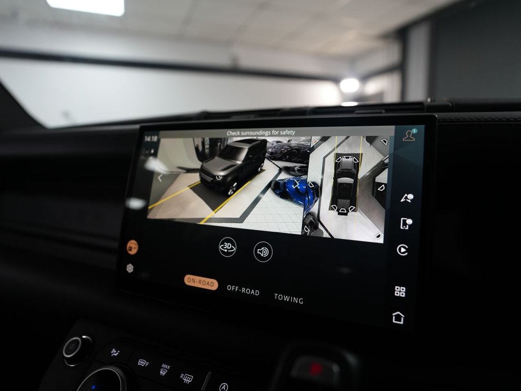 Used Land Rover Defender 2024 for sale - 77885038: Photo 50