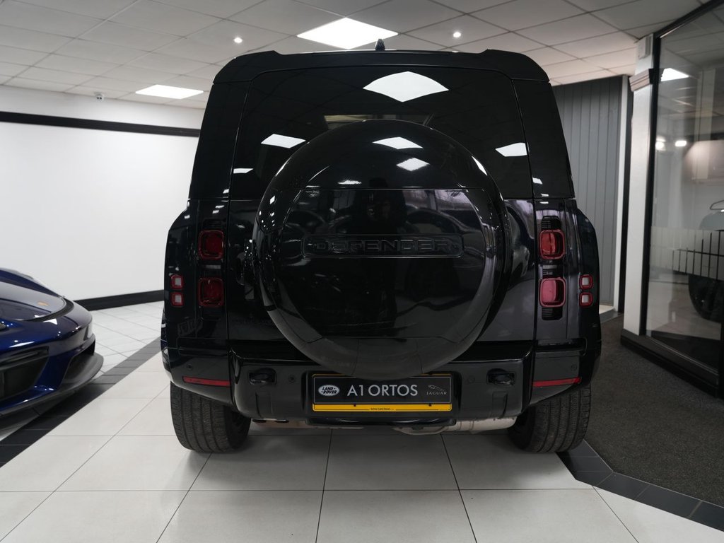 Used Land Rover Defender 2024 for sale - 77885038: Photo 8